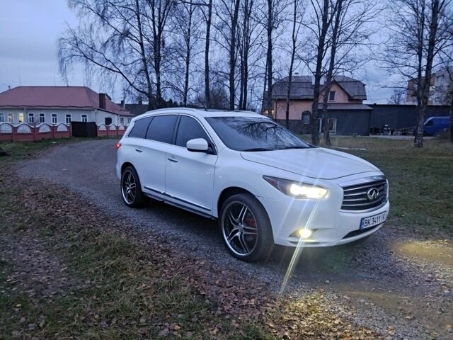 Білий Інфініті ЖХ, об'ємом двигуна 3.5 л та пробігом 225 тис. км за 13700 $, фото 7 на Automoto.ua