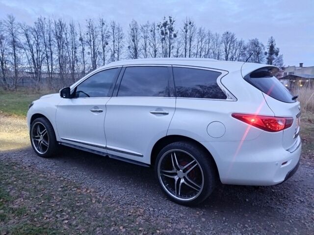 Білий Інфініті ЖХ, об'ємом двигуна 3.5 л та пробігом 225 тис. км за 13700 $, фото 8 на Automoto.ua