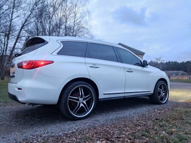 Білий Інфініті ЖХ, об'ємом двигуна 3.5 л та пробігом 225 тис. км за 13700 $, фото 9 на Automoto.ua