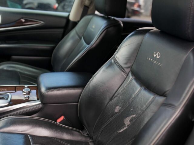 Серый Инфинити ЖХ, объемом двигателя 0 л и пробегом 187 тыс. км за 15000 $, фото 15 на Automoto.ua