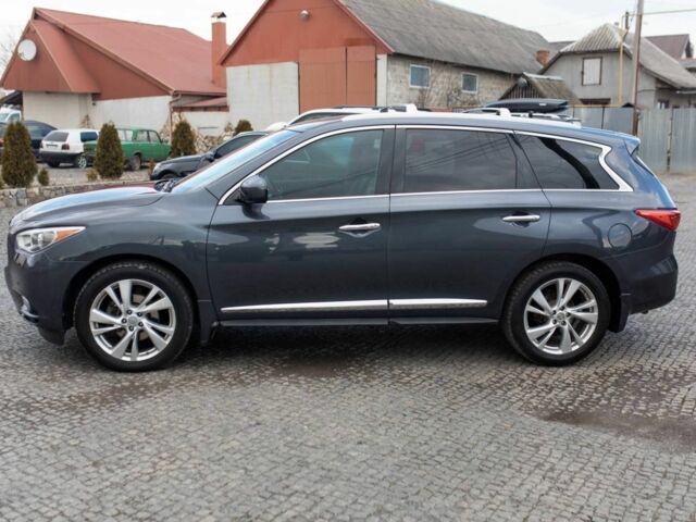 Серый Инфинити ЖХ, объемом двигателя 0 л и пробегом 187 тыс. км за 15000 $, фото 1 на Automoto.ua