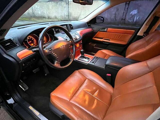 Черный Инфинити М, объемом двигателя 4.5 л и пробегом 150 тыс. км за 6900 $, фото 3 на Automoto.ua