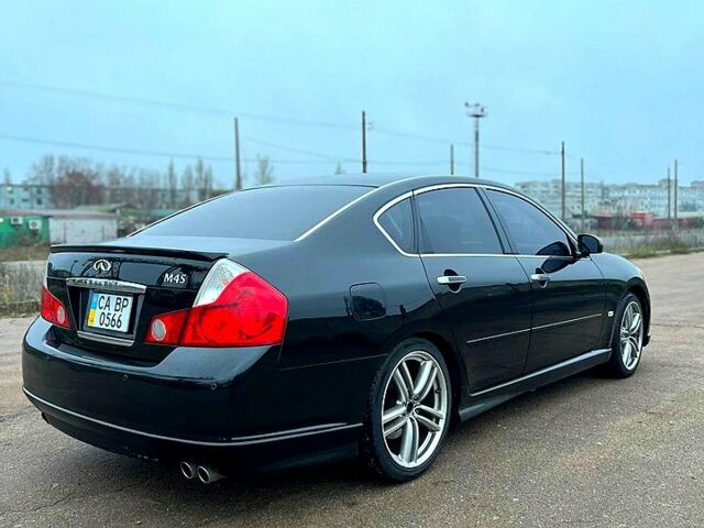 Черный Инфинити М, объемом двигателя 4.5 л и пробегом 150 тыс. км за 6900 $, фото 10 на Automoto.ua