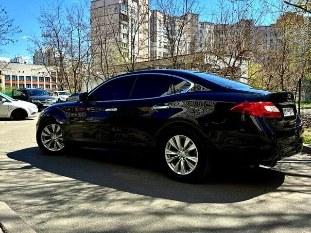 Чорний Інфініті М, об'ємом двигуна 3.7 л та пробігом 212 тис. км за 9500 $, фото 3 на Automoto.ua