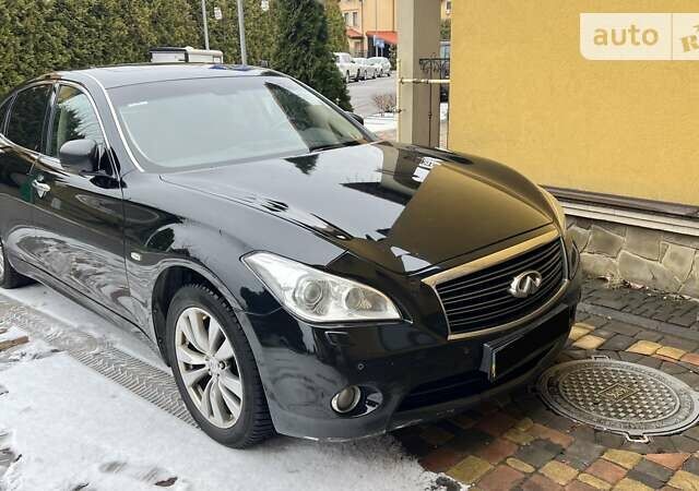 Инфинити М, объемом двигателя 3.7 л и пробегом 256 тыс. км за 12500 $, фото 1 на Automoto.ua