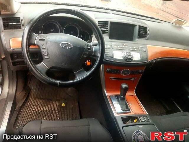 Серый Инфинити М, объемом двигателя 3.5 л и пробегом 200 тыс. км за 4900 $, фото 2 на Automoto.ua