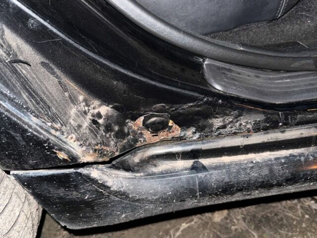 Черный Инфинити M35, объемом двигателя 3.5 л и пробегом 221 тыс. км за 4500 $, фото 6 на Automoto.ua