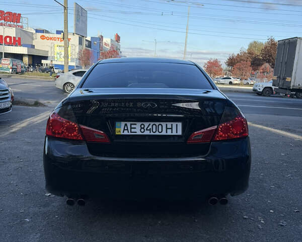 Черный Инфинити M35, объемом двигателя 3.5 л и пробегом 250 тыс. км за 8200 $, фото 1 на Automoto.ua
