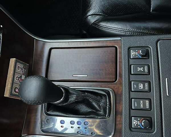 Инфинити M35 2008 в Киеве на Automoto.ua Черный Инфинити M35, объемом двигателя 3.5 л и пробегом 380 тыс. км за 8000 $, фото 31 на Automoto.ua