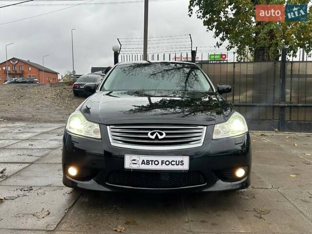 Черный Инфинити M35, объемом двигателя 3.5 л и пробегом 247 тыс. км за 9990 $, фото 1 на Automoto.ua