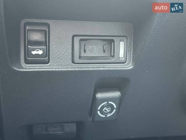 Черный Инфинити M35, объемом двигателя 3.5 л и пробегом 247 тыс. км за 9990 $, фото 32 на Automoto.ua