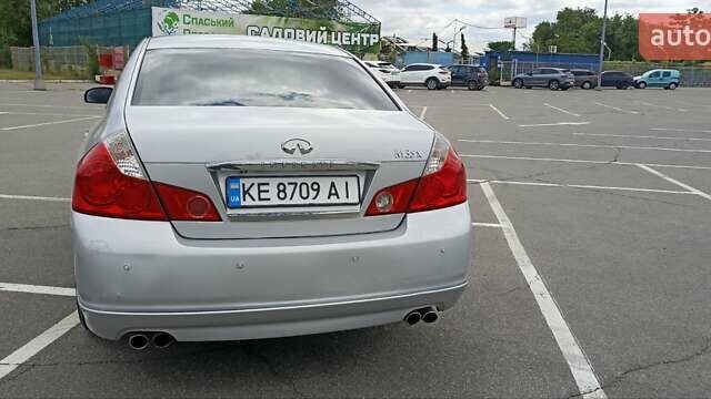 Сірий Інфініті M35, об'ємом двигуна 3.5 л та пробігом 214 тис. км за 8200 $, фото 4 на Automoto.ua