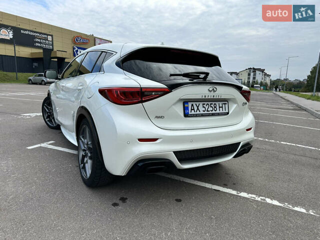 Білий Інфініті Q30, об'ємом двигуна 2.2 л та пробігом 94 тис. км за 19500 $, фото 8 на Automoto.ua