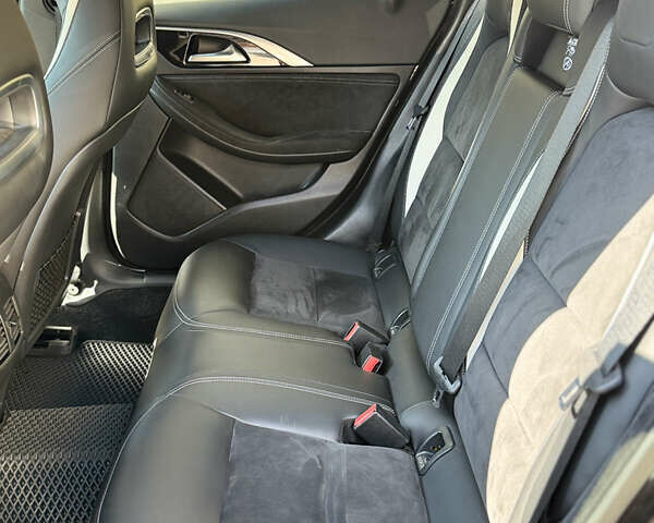 Черный Инфинити Q30, объемом двигателя 1.99 л и пробегом 155 тыс. км за 15400 $, фото 16 на Automoto.ua