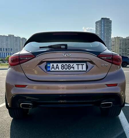 Коричневий Інфініті Q30, об'ємом двигуна 1.6 л та пробігом 86 тис. км за 21999 $, фото 2 на Automoto.ua