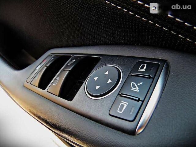 Инфинити Q30, объемом двигателя 1.5 л и пробегом 163 тыс. км за 22800 $, фото 17 на Automoto.ua