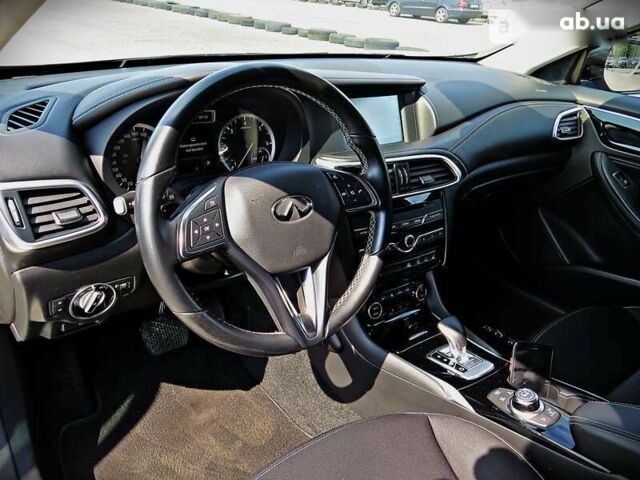 Инфинити Q30, объемом двигателя 1.5 л и пробегом 163 тыс. км за 22800 $, фото 6 на Automoto.ua