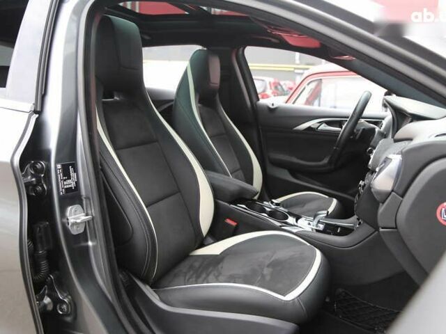 Инфинити Q30, объемом двигателя 2.1 л и пробегом 77 тыс. км за 17300 $, фото 11 на Automoto.ua