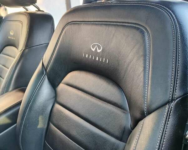 Инфинити Q30, объемом двигателя 1.5 л и пробегом 258 тыс. км за 16499 $, фото 11 на Automoto.ua