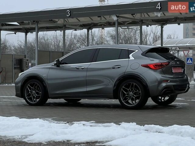 Інфініті Q30, об'ємом двигуна 2 л та пробігом 56 тис. км за 15000 $, фото 18 на Automoto.ua