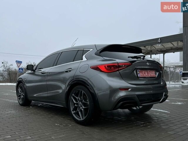 Інфініті Q30, об'ємом двигуна 2 л та пробігом 56 тис. км за 15000 $, фото 5 на Automoto.ua