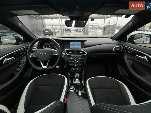 Інфініті Q30, об'ємом двигуна 2 л та пробігом 56 тис. км за 15000 $, фото 3 на Automoto.ua