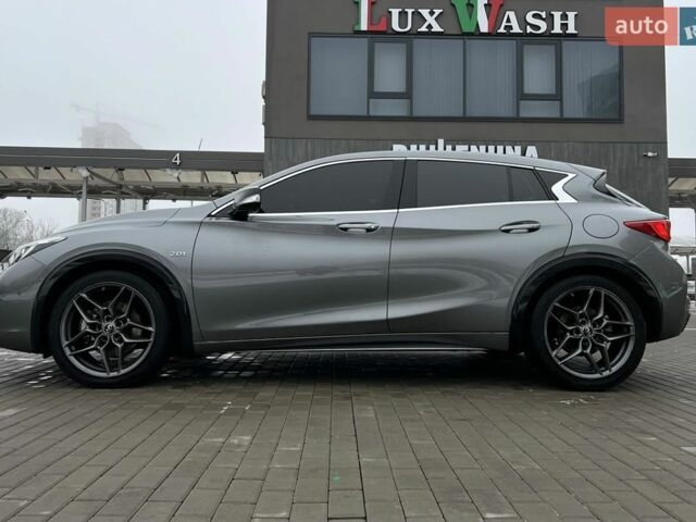 Інфініті Q30, об'ємом двигуна 2 л та пробігом 56 тис. км за 15000 $, фото 9 на Automoto.ua