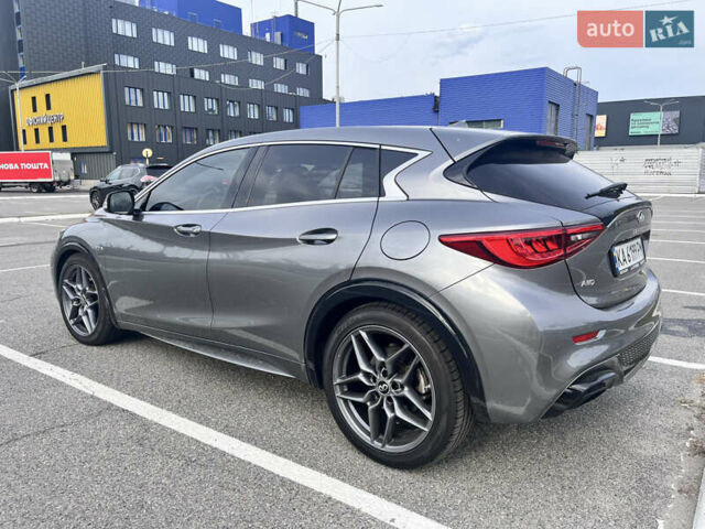 Серый Инфинити Q30, объемом двигателя 1.99 л и пробегом 77 тыс. км за 16900 $, фото 3 на Automoto.ua