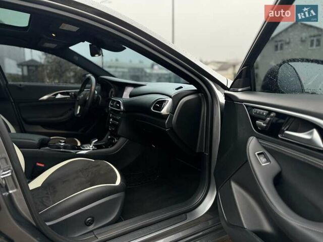 Сірий Інфініті Q30, об'ємом двигуна 1.99 л та пробігом 15 тис. км за 20600 $, фото 37 на Automoto.ua