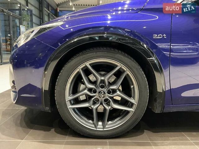 Синий Инфинити Q30, объемом двигателя 1.99 л и пробегом 131 тыс. км за 16499 $, фото 5 на Automoto.ua