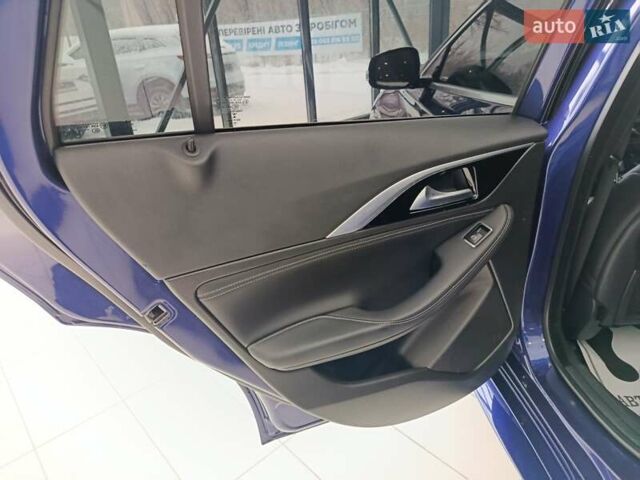 Синий Инфинити Q30, объемом двигателя 1.99 л и пробегом 132 тыс. км за 16600 $, фото 57 на Automoto.ua