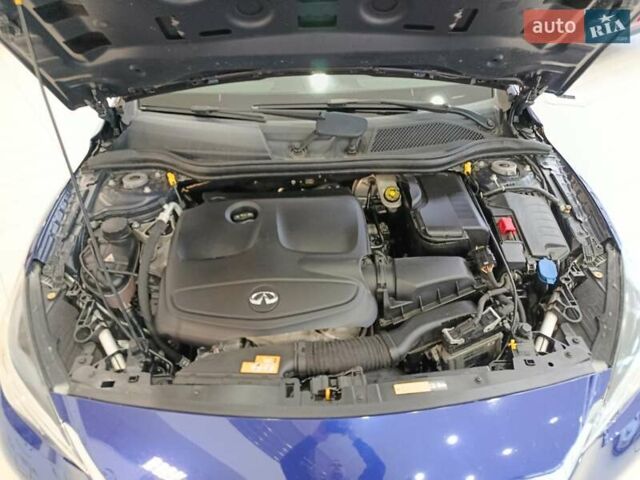 Синій Інфініті Q30, об'ємом двигуна 1.99 л та пробігом 132 тис. км за 16300 $, фото 58 на Automoto.ua