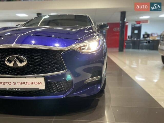Синий Инфинити Q30, объемом двигателя 1.99 л и пробегом 131 тыс. км за 16499 $, фото 4 на Automoto.ua