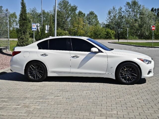 Білий Інфініті Q50, об'ємом двигуна 0 л та пробігом 245 тис. км за 12900 $, фото 6 на Automoto.ua