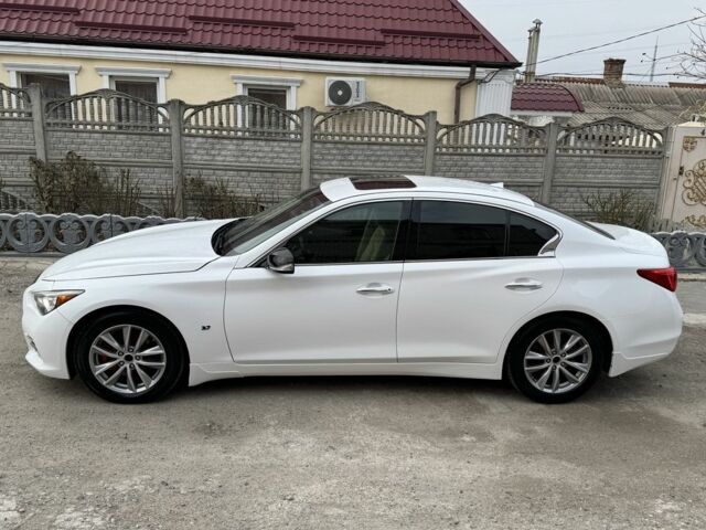 Белый Инфинити Q50, объемом двигателя 3.7 л и пробегом 175 тыс. км за 11300 $, фото 9 на Automoto.ua