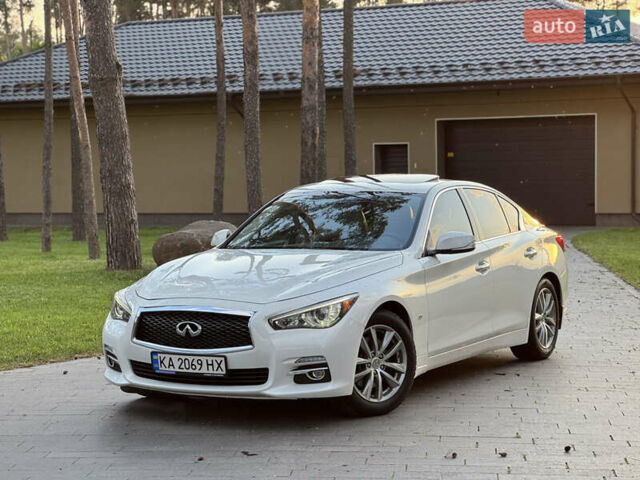 Белый Инфинити Q50, объемом двигателя 3.7 л и пробегом 169 тыс. км за 11300 $, фото 20 на Automoto.ua