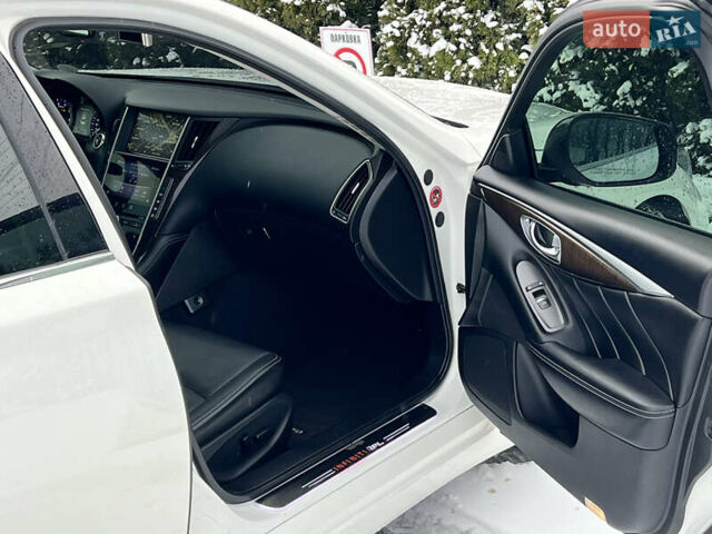 Білий Інфініті Q50, об'ємом двигуна 2.14 л та пробігом 140 тис. км за 14800 $, фото 26 на Automoto.ua