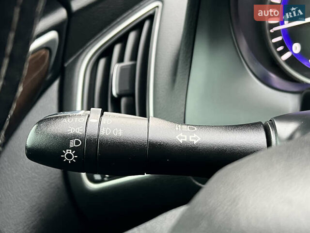 Білий Інфініті Q50, об'ємом двигуна 2.14 л та пробігом 140 тис. км за 14800 $, фото 39 на Automoto.ua