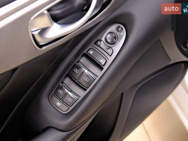 Белый Инфинити Q50, объемом двигателя 2.2 л и пробегом 150 тыс. км за 13900 $, фото 30 на Automoto.ua