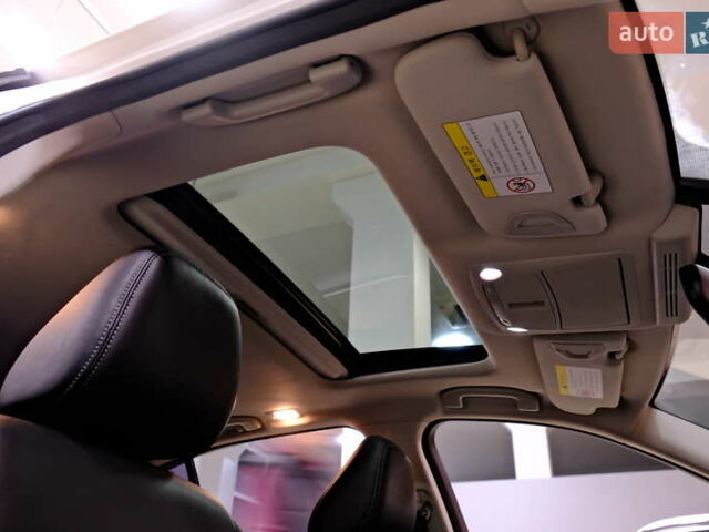 Белый Инфинити Q50, объемом двигателя 2.2 л и пробегом 150 тыс. км за 13900 $, фото 45 на Automoto.ua