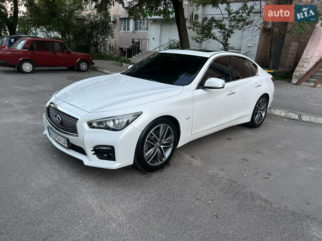 Белый Инфинити Q50, объемом двигателя 2.14 л и пробегом 200 тыс. км за 14000 $, фото 17 на Automoto.ua
