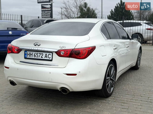 Білий Інфініті Q50, об'ємом двигуна 2.14 л та пробігом 187 тис. км за 15499 $, фото 9 на Automoto.ua