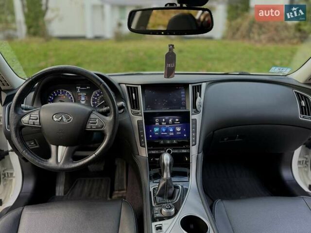 Белый Инфинити Q50, объемом двигателя 1.99 л и пробегом 119 тыс. км за 13333 $, фото 36 на Automoto.ua