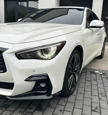 Белый Инфинити Q50, объемом двигателя 3.5 л и пробегом 172 тыс. км за 15000 $, фото 8 на Automoto.ua