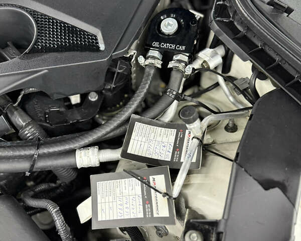 Белый Инфинити Q50, объемом двигателя 3 л и пробегом 120 тыс. км за 13900 $, фото 16 на Automoto.ua