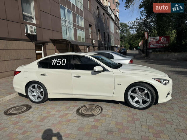 Білий Інфініті Q50, об'ємом двигуна 3 л та пробігом 185 тис. км за 16500 $, фото 1 на Automoto.ua