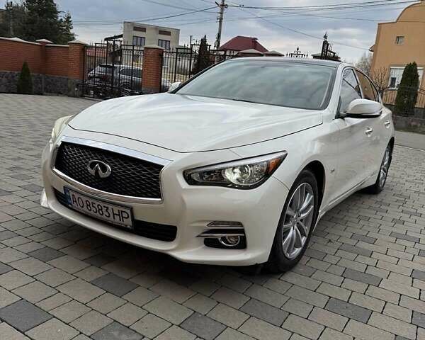 Белый Инфинити Q50, объемом двигателя 3 л и пробегом 109 тыс. км за 15800 $, фото 7 на Automoto.ua