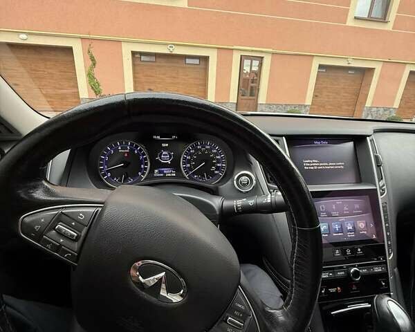 Белый Инфинити Q50, объемом двигателя 3 л и пробегом 109 тыс. км за 15800 $, фото 12 на Automoto.ua