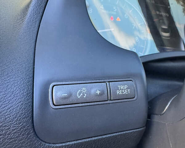 Белый Инфинити Q50, объемом двигателя 3 л и пробегом 108 тыс. км за 14999 $, фото 23 на Automoto.ua