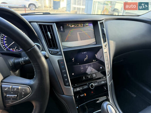 Белый Инфинити Q50, объемом двигателя 2.14 л и пробегом 63 тыс. км за 18200 $, фото 21 на Automoto.ua